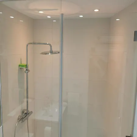 Apartment Center R3