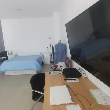 Apartment Center R3 *