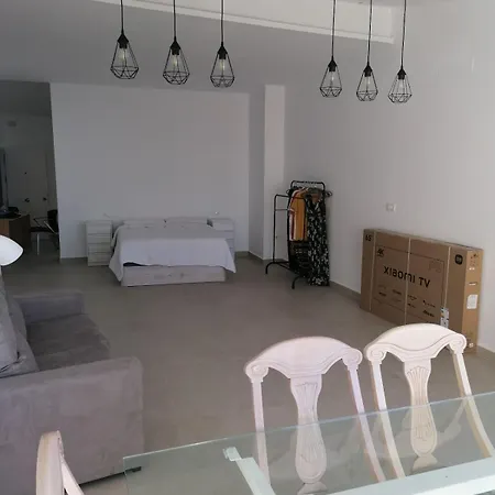 Apartment Center R3